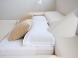 venice-beach-loft-bedroom-detail-meta-interiors